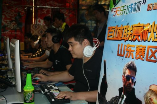 多线作战中 多线作战中